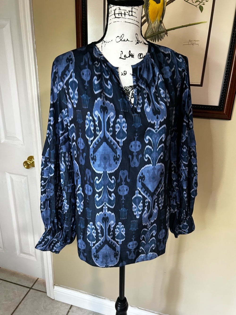 4/$25 Chicos Blue Long Sleeve Top Size 2 Large (12) L/XL